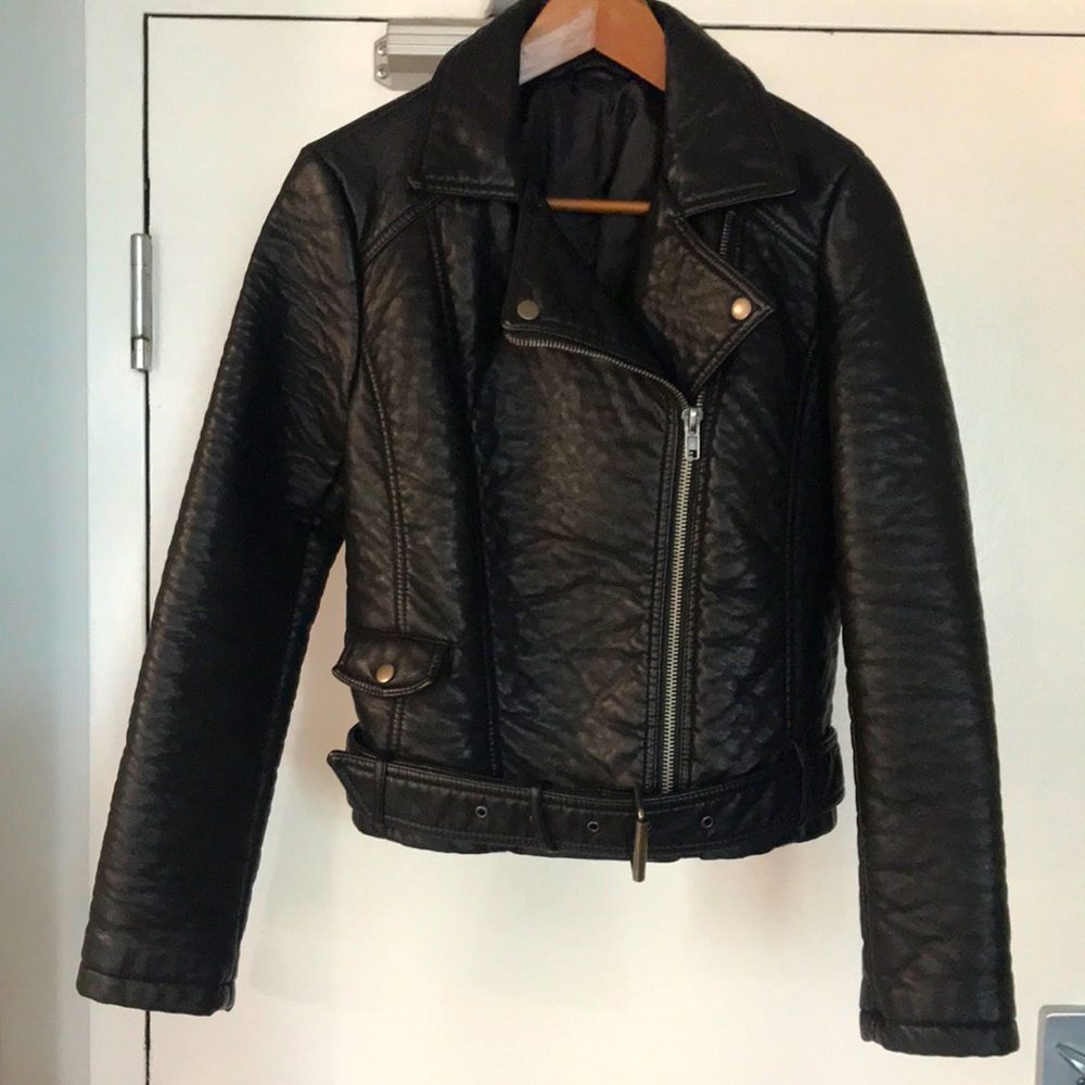Faux Texture Leather Belted Moto Jacket. Great Condition. Black. Size S/M